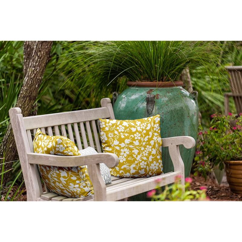 Evelyn Decorative Throw Pillow