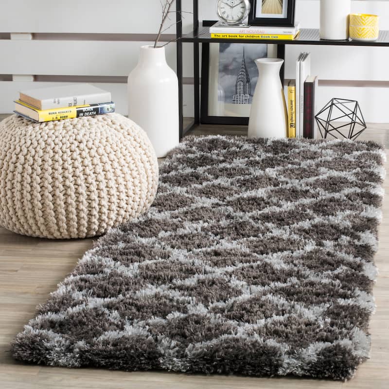 SAFAVIEH Indie Shag Milagros 2-inch Thick Rug - 2'3" x 7' Runner - Dark Grey/Grey