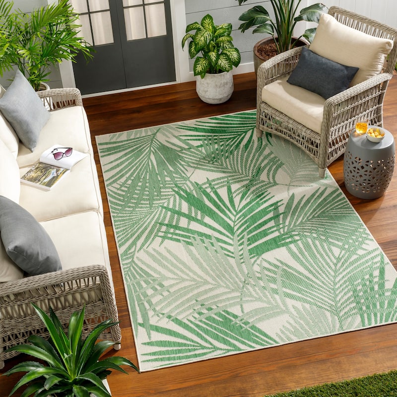Livabliss Ravello Casual Floral Indoor/Outdoor Area Rug - 5'3" x 7' - Green