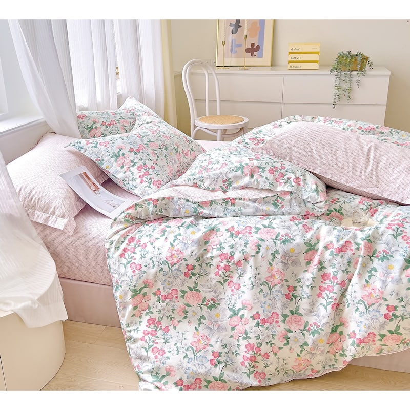 Ivy Bella Pink Floral 100% Cotton Reversible Comforter Set