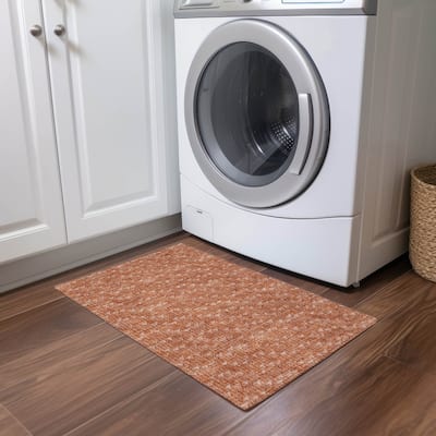 Machine Washable Indoor/ Outdoor Arrows Chantille Rug
