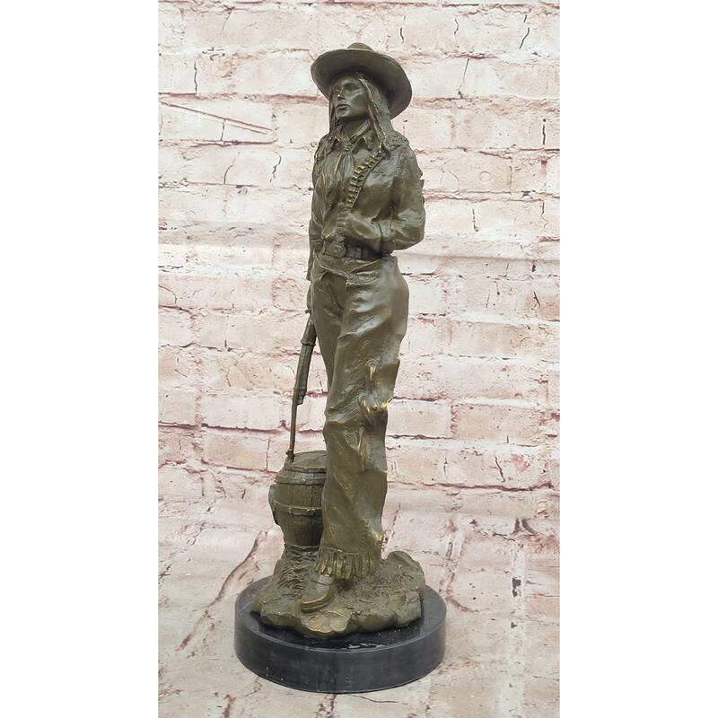 American Western Bronze Cowgirl Sculpture With Rifle And Cowboy Hat