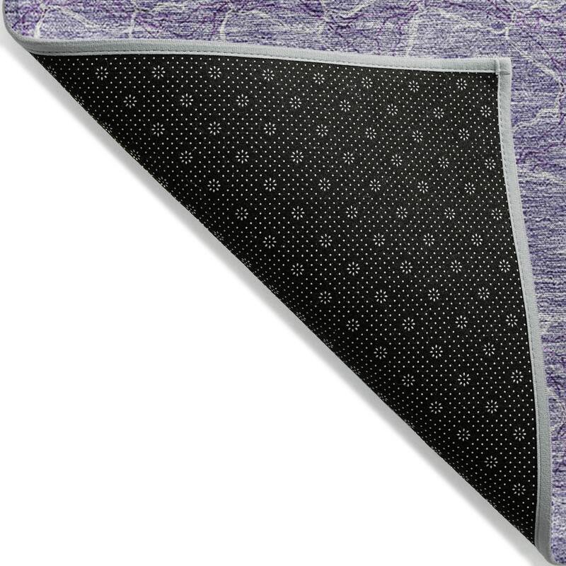 Machine Washable Indoor/ Outdoor Abstract Trellis Chantille Rug