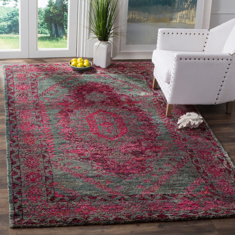SAFAVIEH Hand-knotted Tangier Memnune Modern Wool Rug - 8' x 10' - Slate Blue/Fuchsia