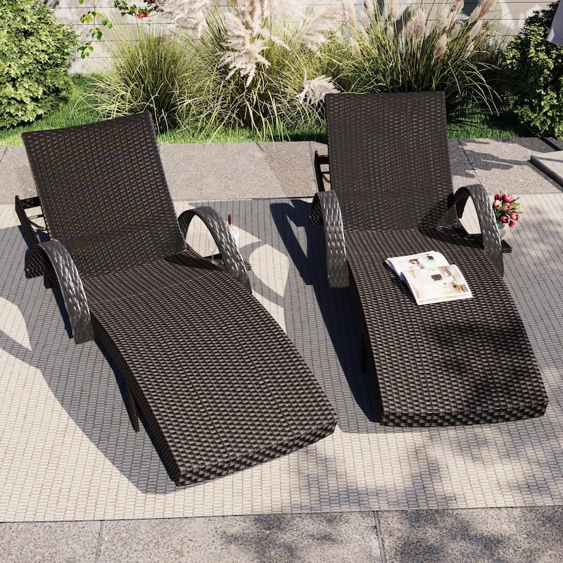 Outdoor Wicker Chaise Lounge Chairs Set of 2