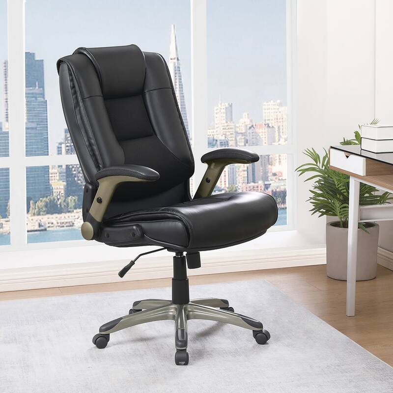 Executive Office Chair in Bonded Leather