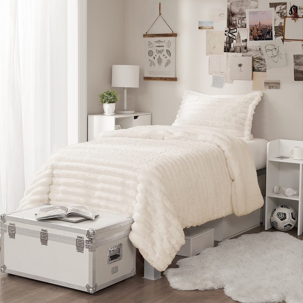 Roll Cakes Chunky Bunny - Coma Inducer® Oversized Comforter Set - Cream