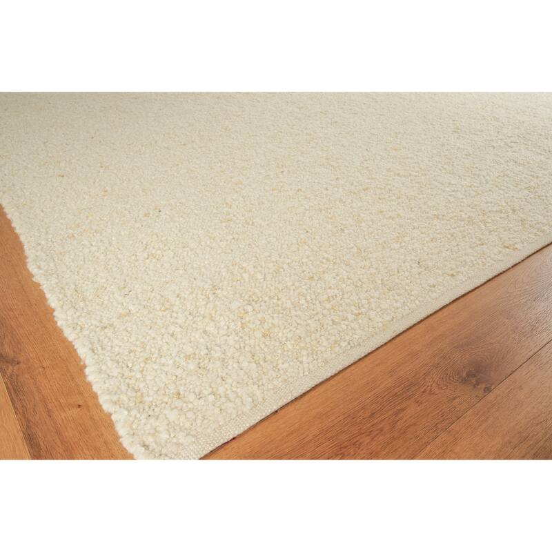 EXQUISITE RUGS Tocayo Flatweave New Zealand Wool Ivory Area Rug. Bed