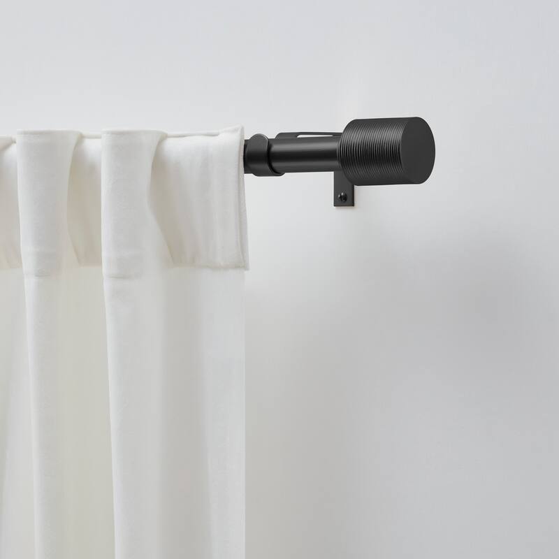 DKNY Fin Curtain Rod and Finial Set