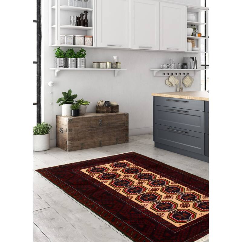 Hand-knotted Rizbaft Red Wool Rug - 3'1" x 6'2"/3'1 x 6'2