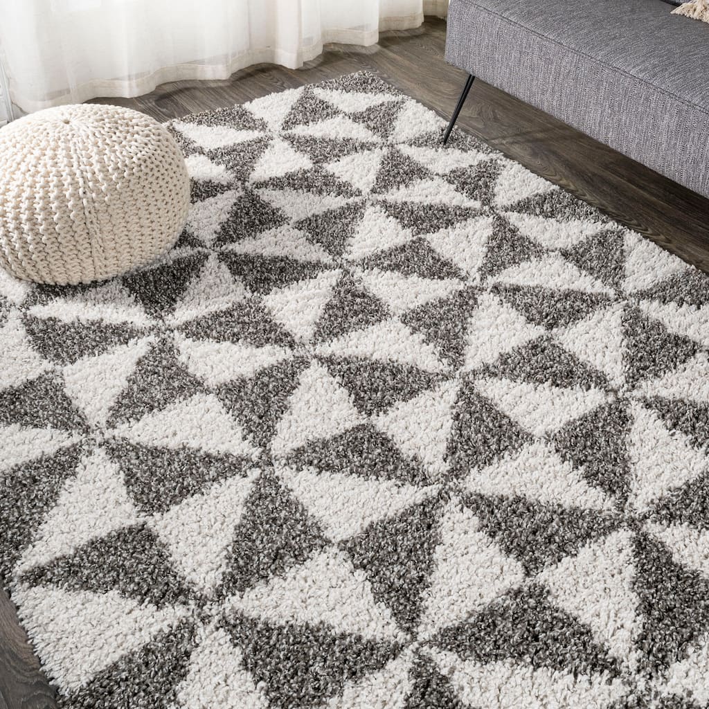 JONATHAN Y Inca Geometric Shag Area Rug