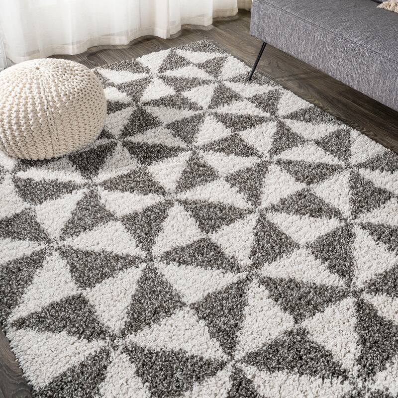 JONATHAN Y Inca Geometric Shag Area Rug