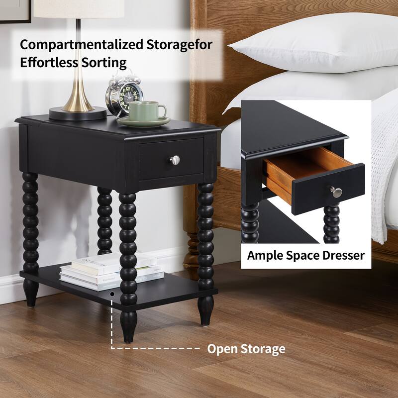Traditional 23.6" Spindle Leg Wood End Table with USB