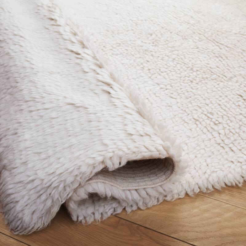 SAFAVIEH Handmade Casablanca Felizia Wool Rug