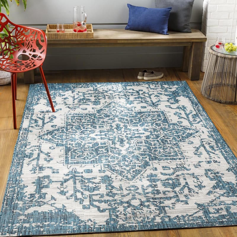 Livabliss Eagean Updated Traditional Medallion Indoor / OutdoorArea Rug