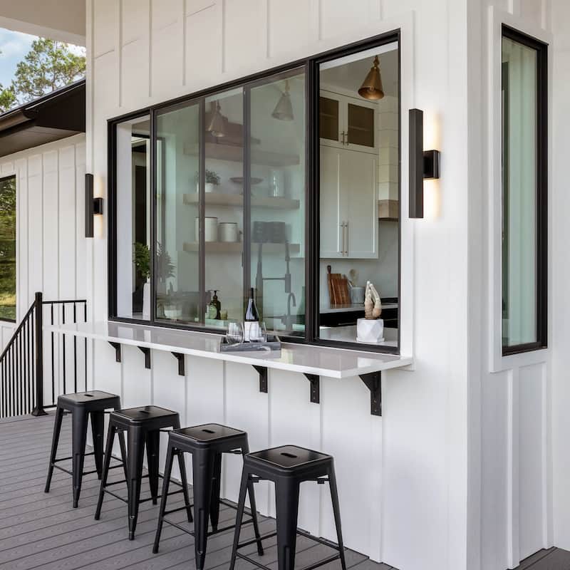 Rennnsan 20 in. Modern Simple Black Aluminum Linear Dimmable LED Outdoor Wall Sconce - 4.7 in. W x 20 in. H