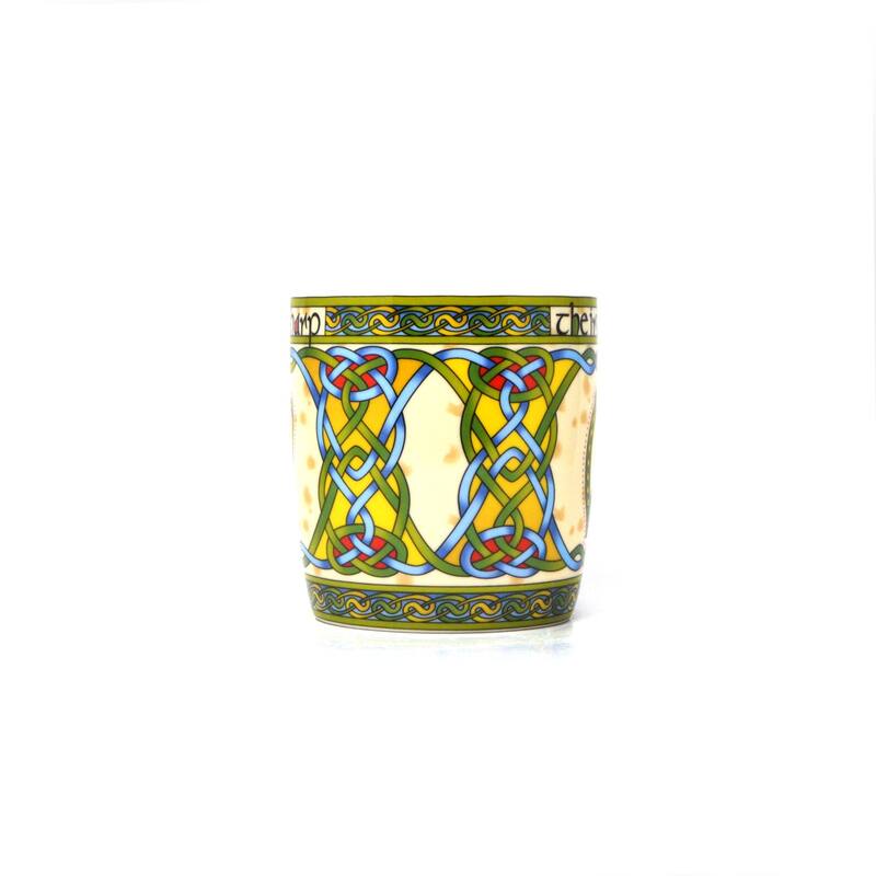 11oz Heat-Resistant Bone China Tea Mug with Irish Harp Emblem and Traditional Celtic Design