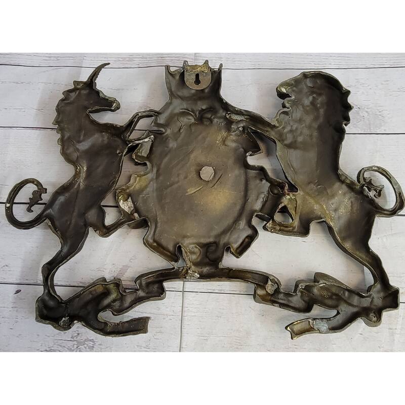 Royal Family Crest Coat Of Arms Lion Unicorn Crown Shield Bronze Wall Plaque Art 13 Inches X 18 Inches