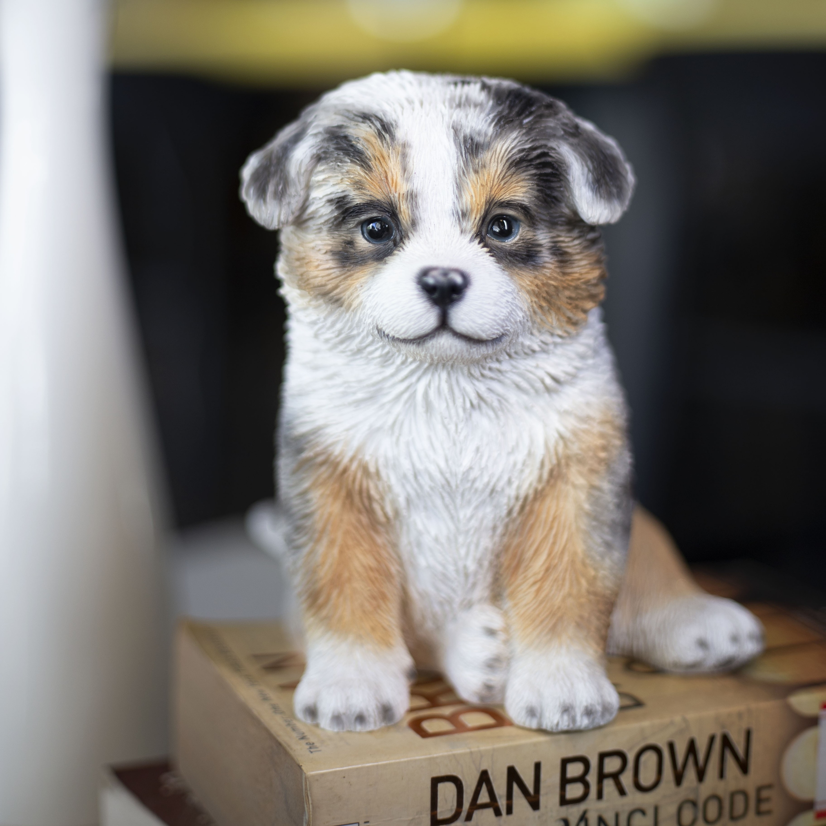 SoReal Australian Shepherd Puppy Figurine - Decorative Dog Statue for Shelves, Desks, Mantels, Tabletop, Garden Décor