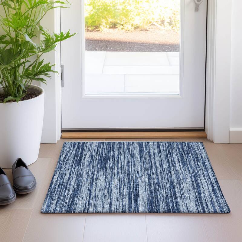 Machine Washable Indoor/ Outdoor Casual Ombre Chantille Rug