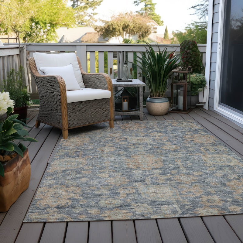 Machine Washable Indoor/ Outdoor Vintage Traditional Chantille Rug