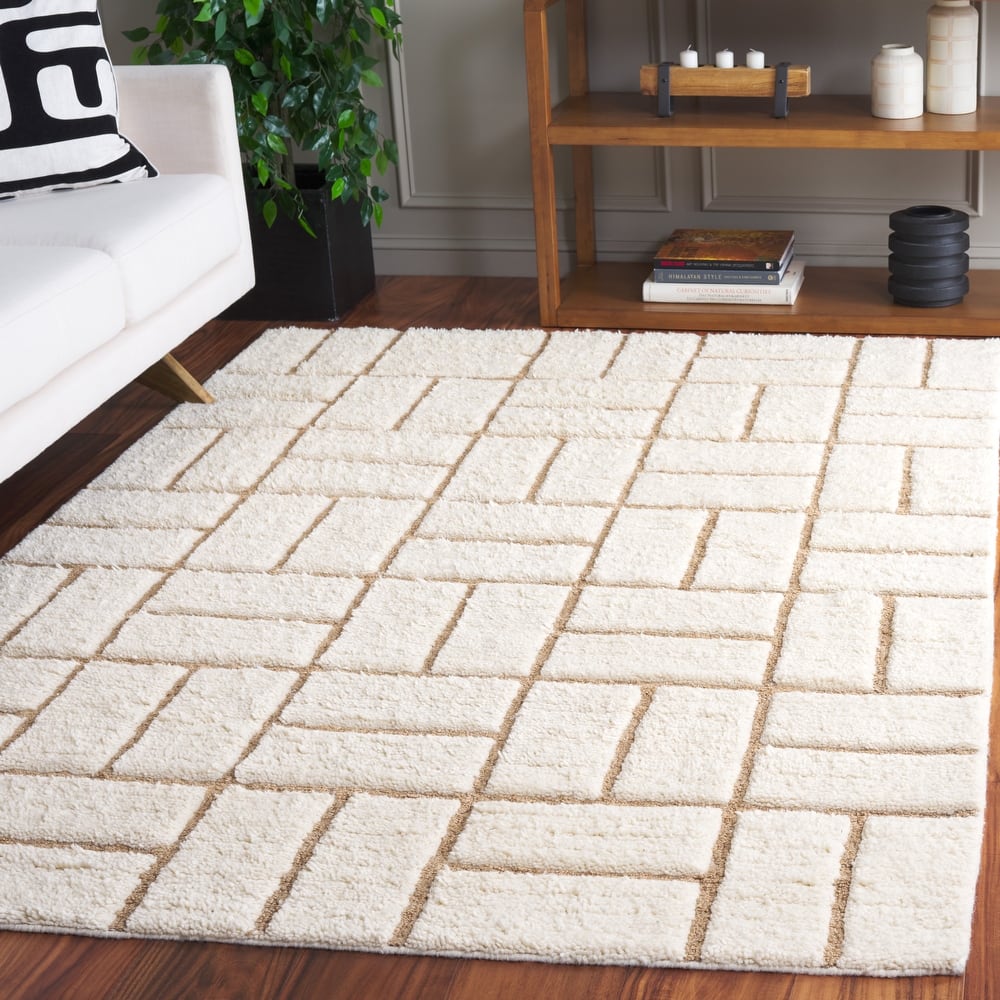 SAFAVIEH Hand-Woven Casablanca Deneen Shag Wool Rug