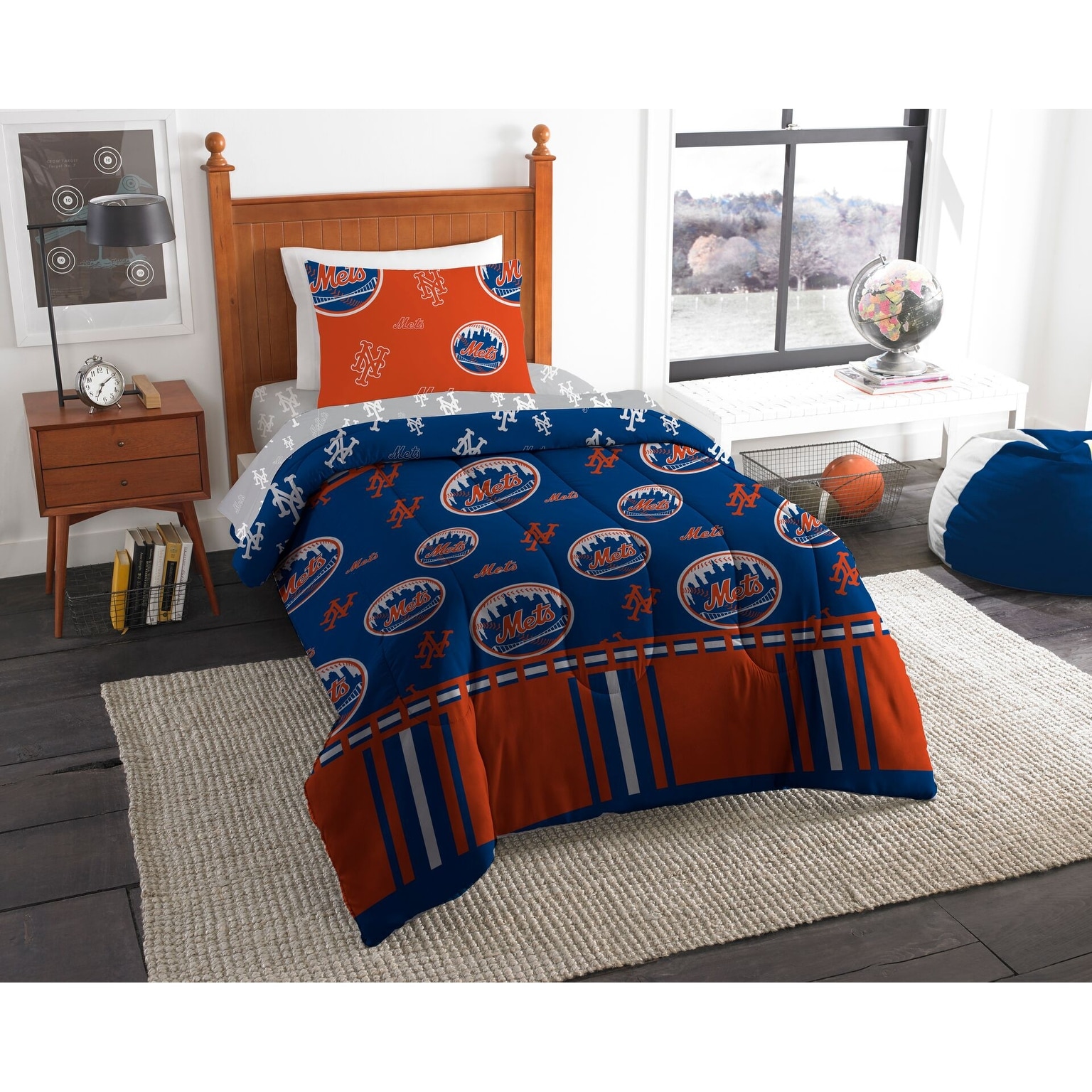 TheNorthwest New York Mets Rotary Bed In a Set