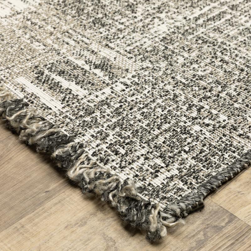 Style Haven Grayton Textured Geometric Beige/ Black Indoor-Outdoor Fringe Edge Rug