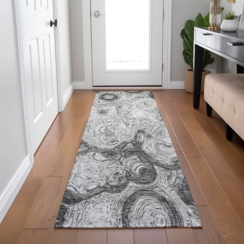 Machine Washable Indoor/ Outdoor Chantille Abstract Waves Rug - Gray - 2'3" x 7'6"