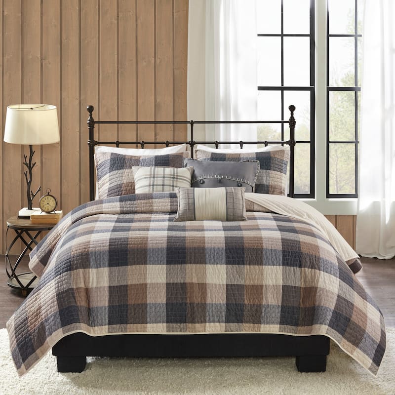 Madison Park Pioneer 6 Piece Printed Herringbone Quilt Set with Throw Pillows - Neutral - King - Cal King