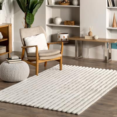 Nuloom Kai SuperiorWash Stripe Faux Rabbit Machine Washable Area Rug