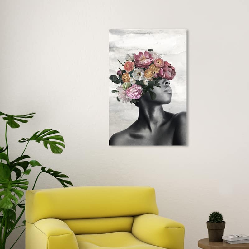 Wynwood Studio Canvas Fashion and Glam In Love With Flowers I Gray and Glam Wall Art Canvas Print - 30 x 20