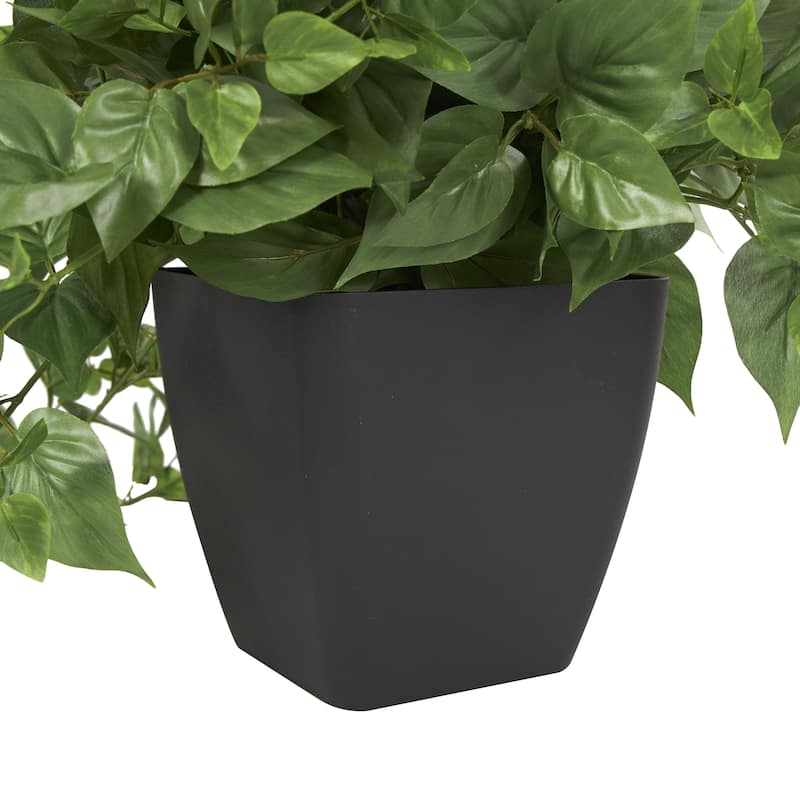 Faux Foliage Pothos Artificial Plant with Black Plastic Pot - Green - Roche River Decor