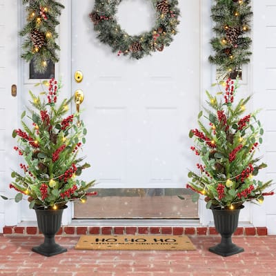 Glitzhome 3ft Christmas Lighted Pine Needle and Eucalyptus Leaf Urn Porch Tree with Timer