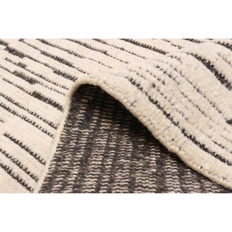 ECARPETGALLERY Hand-knotted Tangier Cream Wool Rug - 4'11 x 7'9