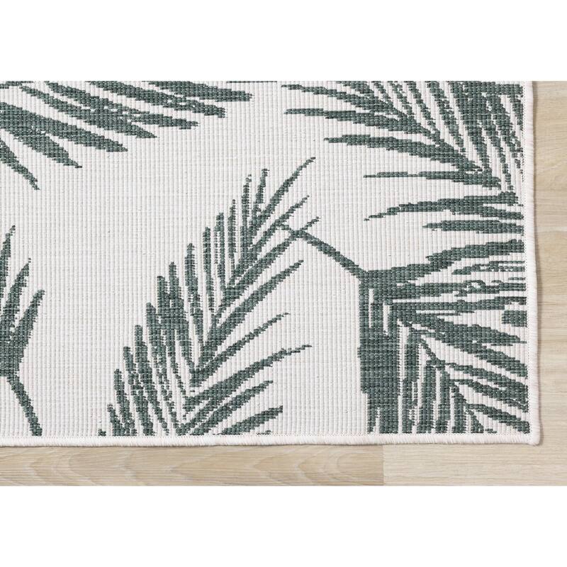 Green Cream Reversible Leaves Indoor/Outdoor Area Rug
