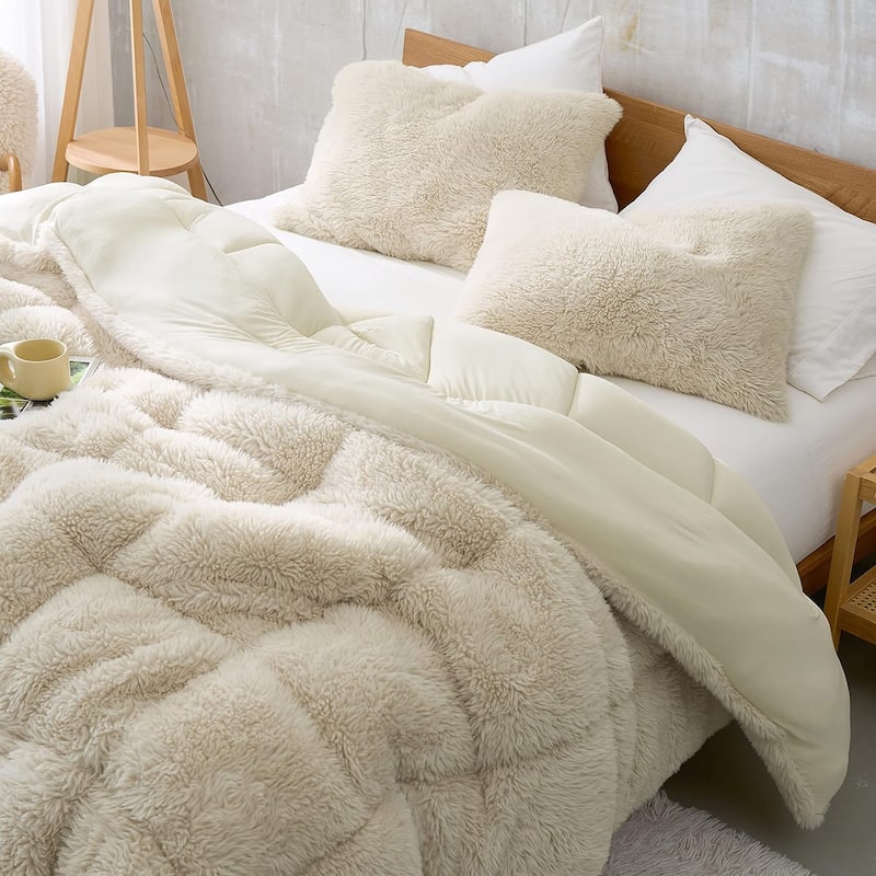 Alaskan Winters® - Coma Inducer® - Oversized Plush Comforter