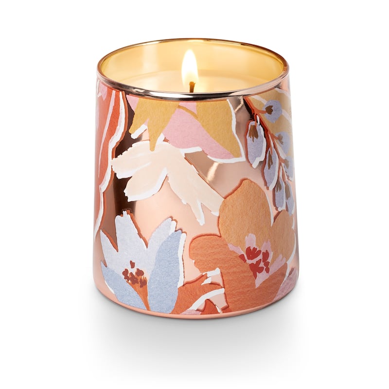 ILLUME Go Be Lovely Blood Orange Dahlia Candle
