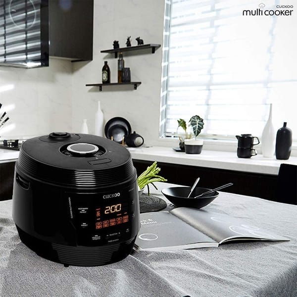 Cuckoo Standard 8 in 1 Multi Pressure Rice Cooker (Midnight Black) - Bed  Bath & Beyond - 32999680