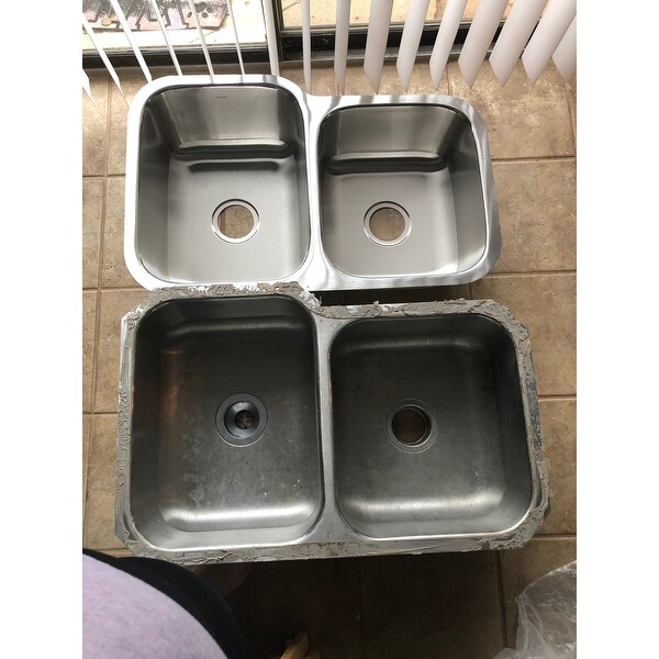 Stainless Steel Offset Double Bowl Kitchen Sink with Drains ...