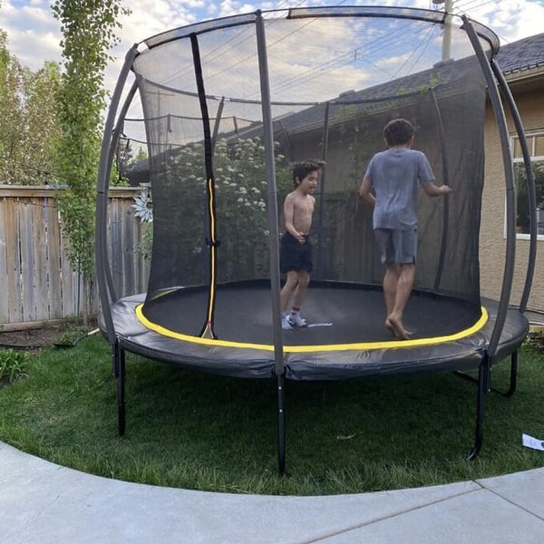 10 ft store trampoline pad