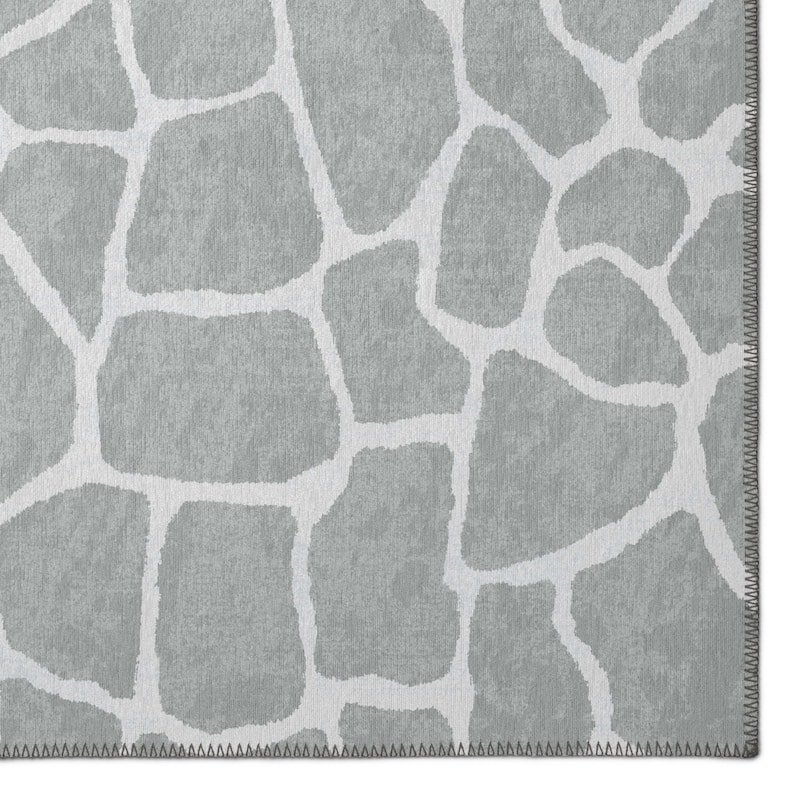 Addison Safari Giraffe Animal Print Area Rug
