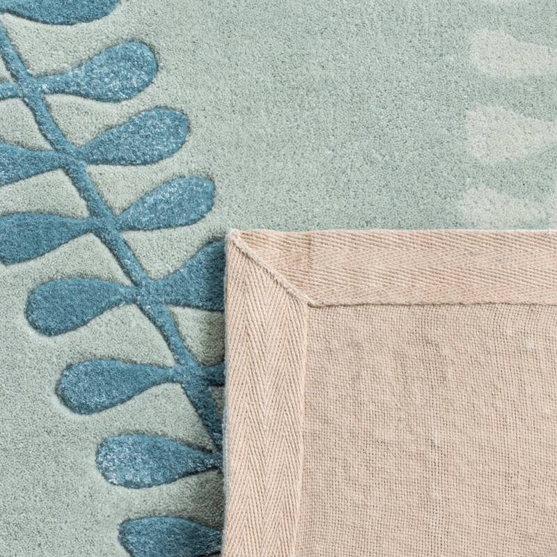 SAFAVIEH Handmade Capri Mist Modern Wool Rug