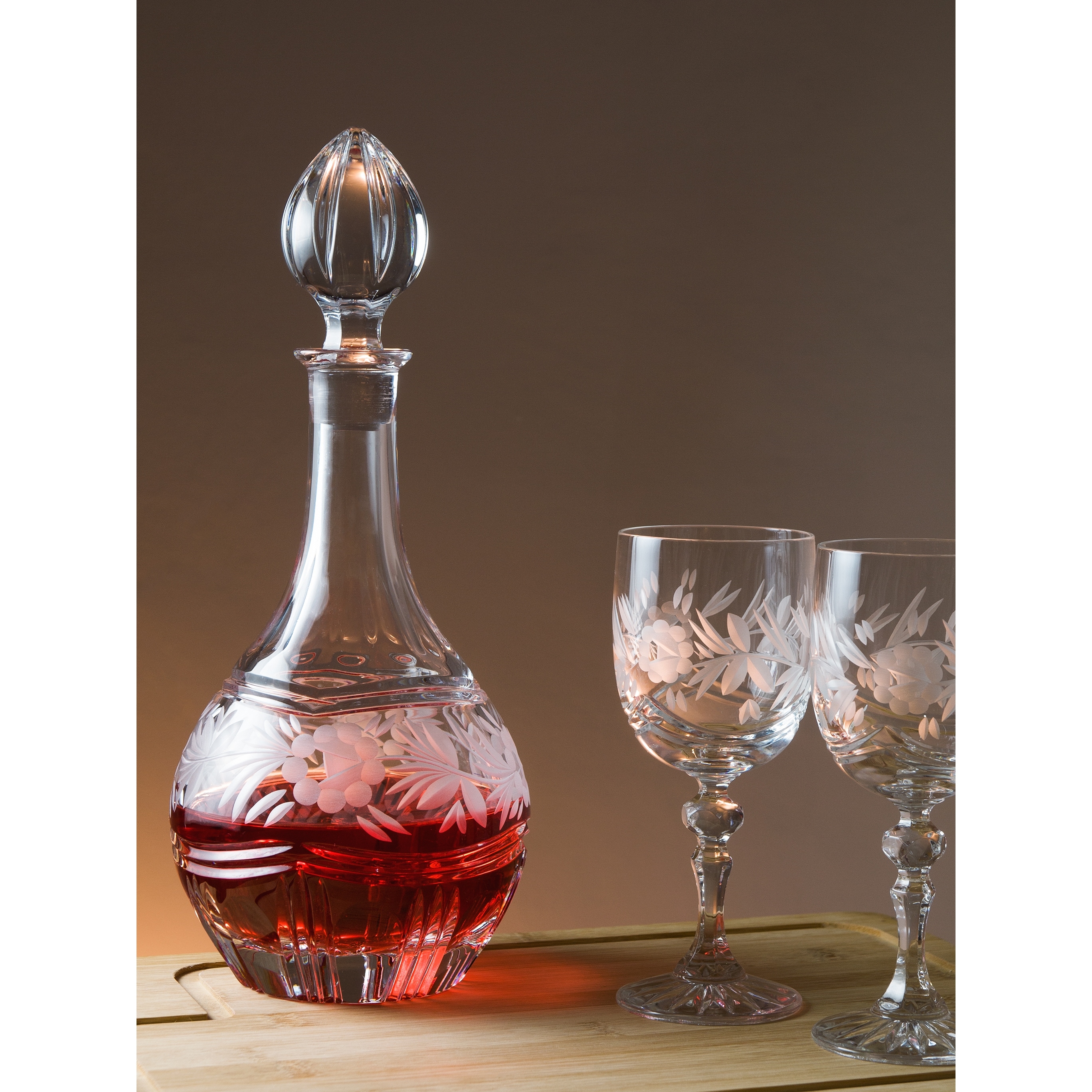 Majestic-Gifts-Inc.-Hand-Cut-