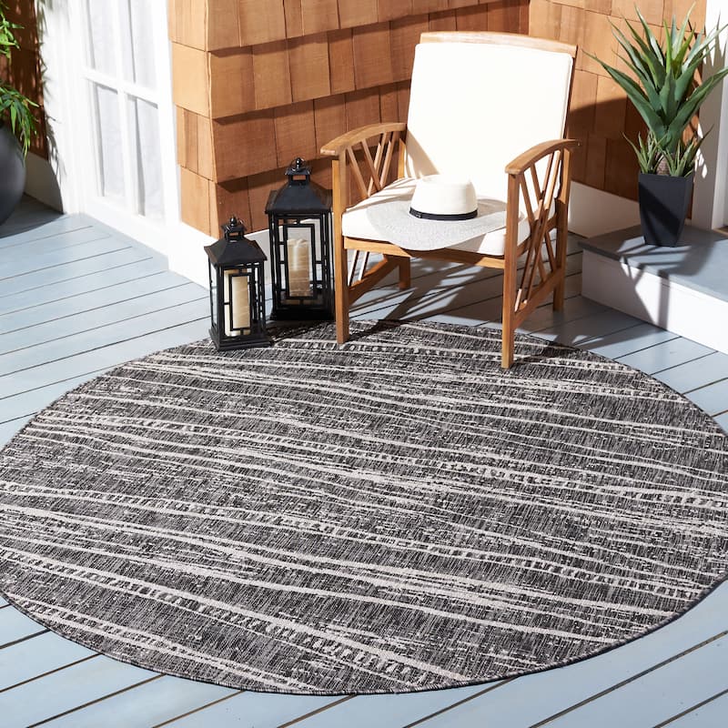 SAFAVIEH Courtyard Giuseppa Indoor/ Outdoor Waterproof Patio Backyard Rug - 6'7" Round - Black/Ivory