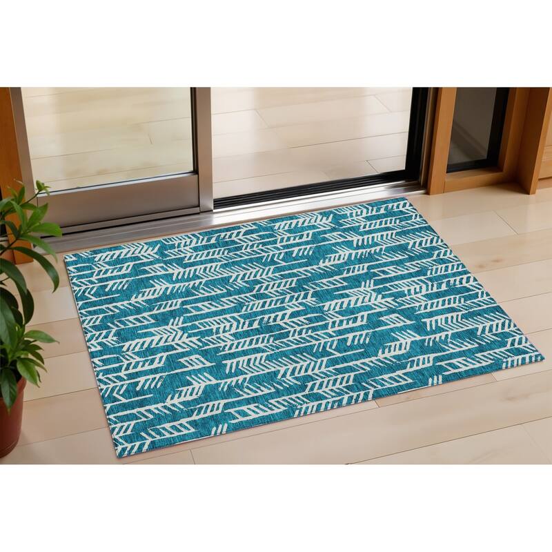 HomeRoots Tribal Transitional Rectangle Outdoor Rug - 3' x 5'