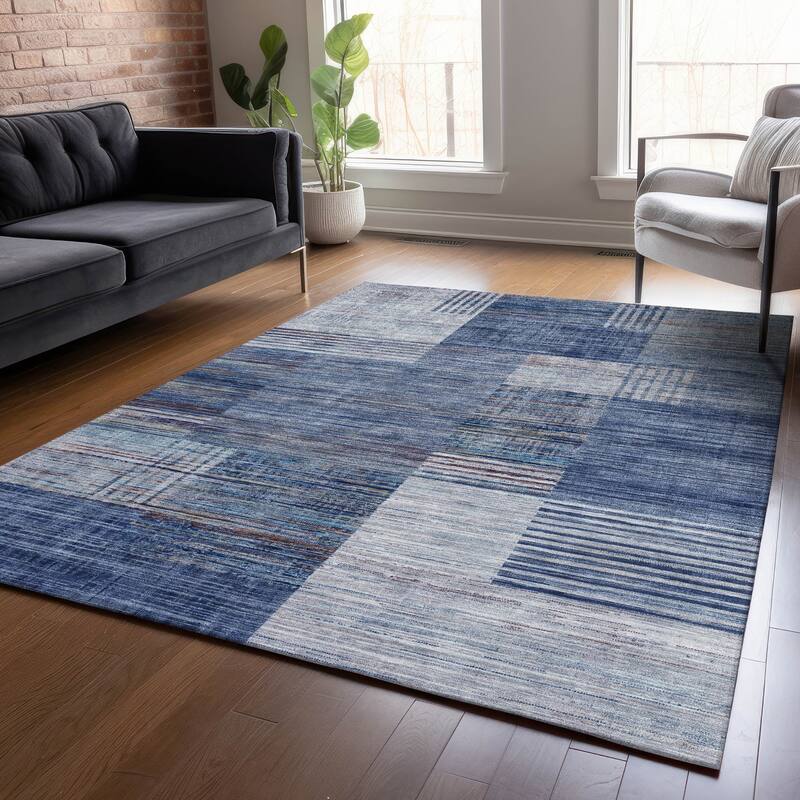 Machine Washable Indoor/Outdoor Contemporary Geo Chantille Rug