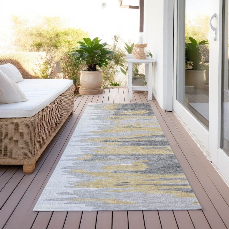 Machine Washable Indoor/ Outdoor Brushstrokes Ombre Chantille Rug