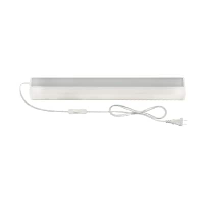 10W LED Under Cabinet Light Bar 18 inches in length 3000K 860 Lumens 120V