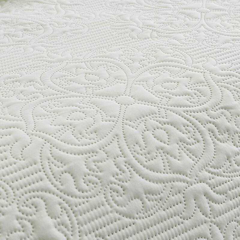 Sophia & William Bed Quilt Bedspread Coverlet - Reversible, Lightweight